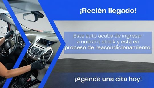 Nissan • Sentra