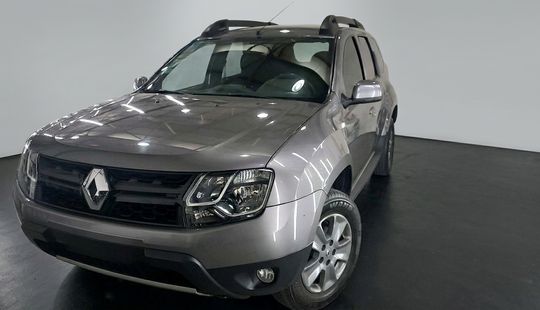 Renault • Duster