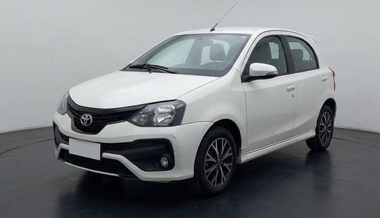 Toyota • Etios
