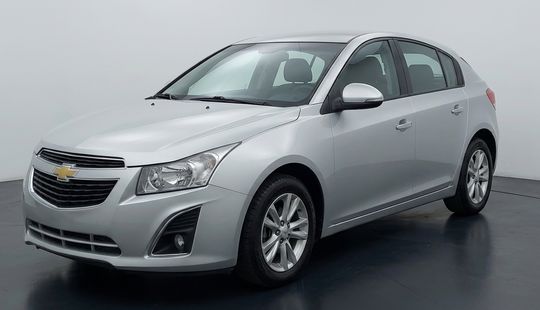 Chevrolet • Cruze