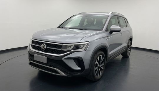 Volkswagen • Taos