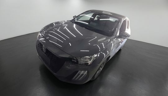 Peugeot • 208