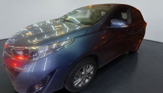 Toyota • Yaris