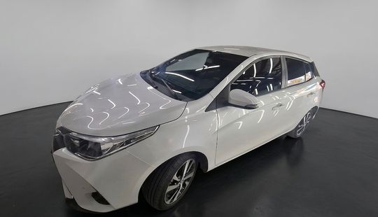 Toyota • Yaris