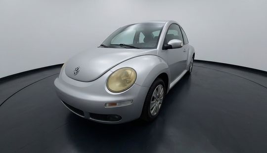 Volkswagen • New Beetle