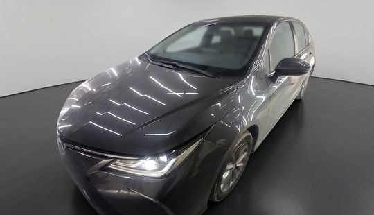 Toyota • Corolla
