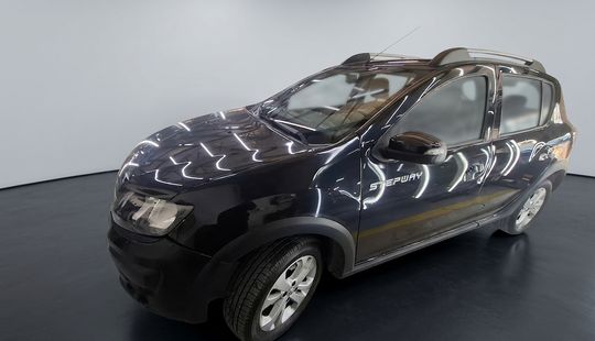 Renault • Sandero Stepway