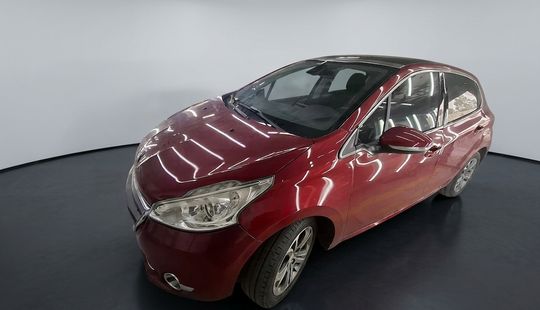 Peugeot • 208