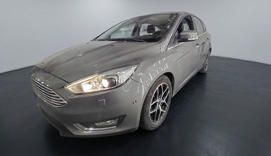 Ford • Focus III