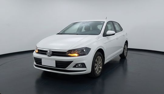 Volkswagen • Polo