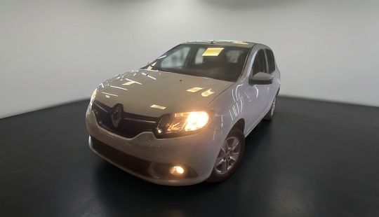Renault • Sandero