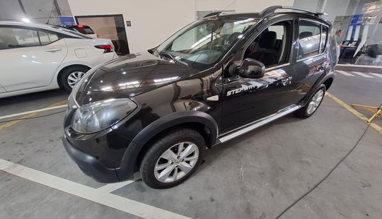 Renault • Sandero Stepway