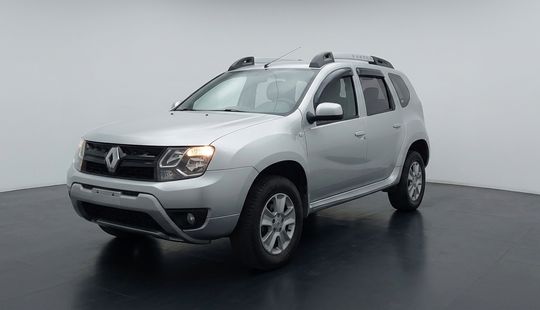 Renault • Duster