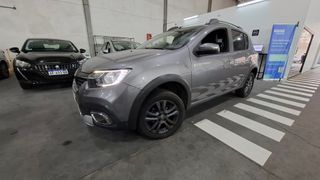 Renault • Sandero Stepway