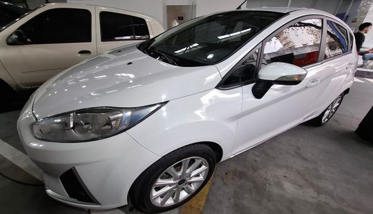 Ford • Fiesta Kinetic Design