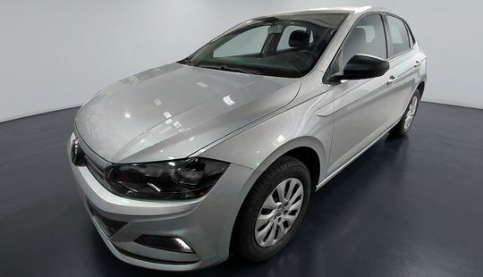 Volkswagen • Polo