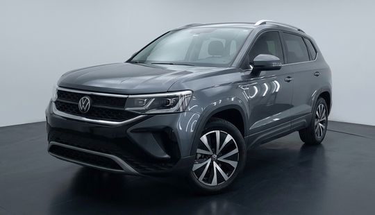 Volkswagen • Taos