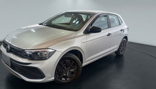 Volkswagen • Polo