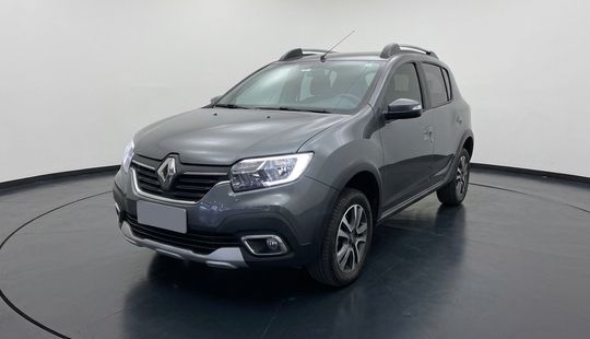 Renault • Sandero Stepway
