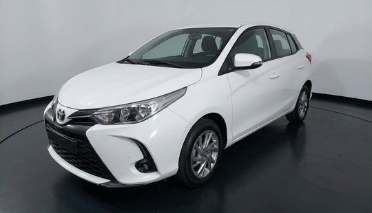 Toyota • Yaris