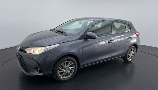Toyota • Yaris