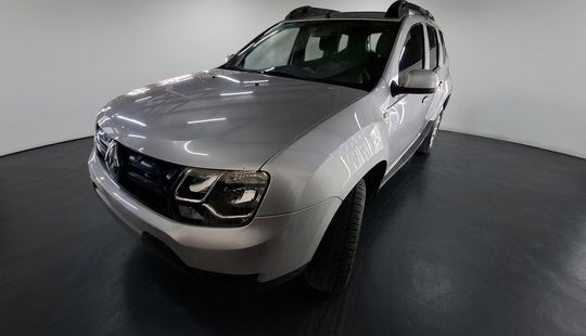 Renault • Duster