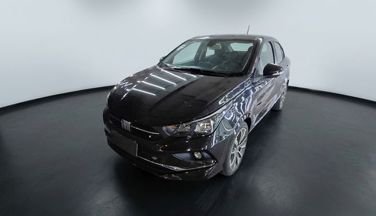 Fiat • Cronos