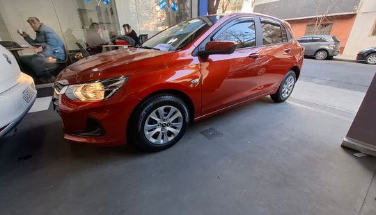 Chevrolet • Onix