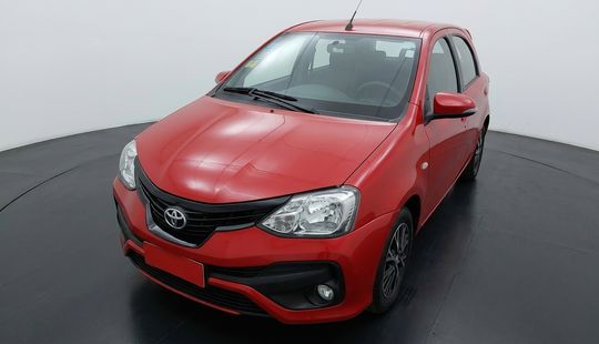Toyota • Etios