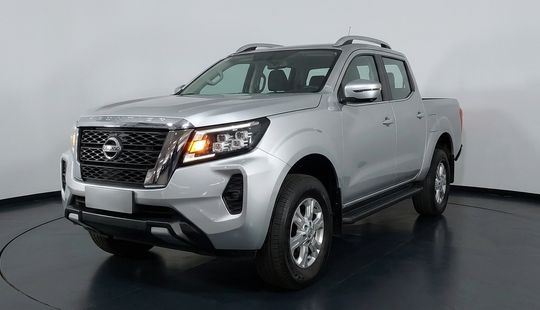 Nissan • Frontier