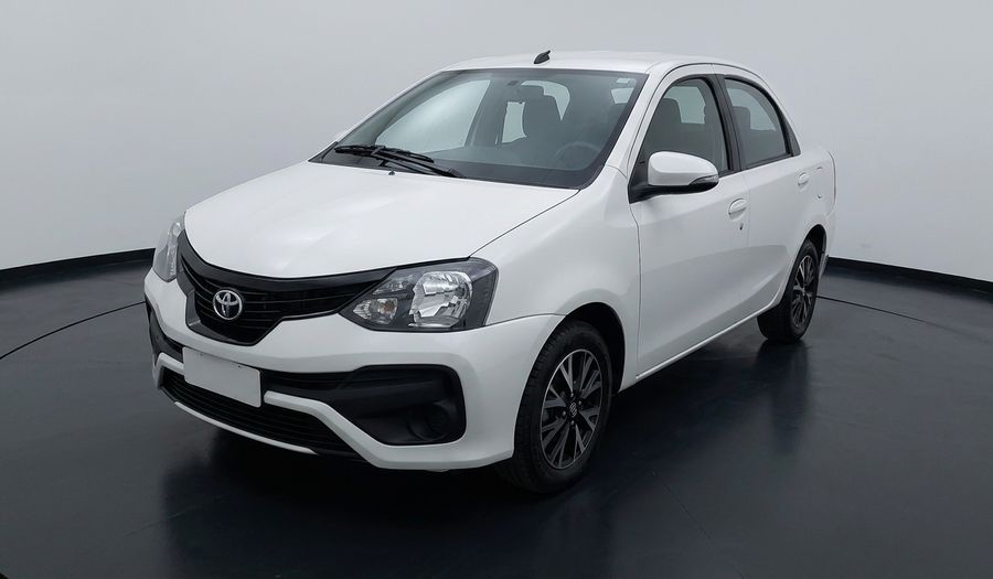 Toyota Etios XLS