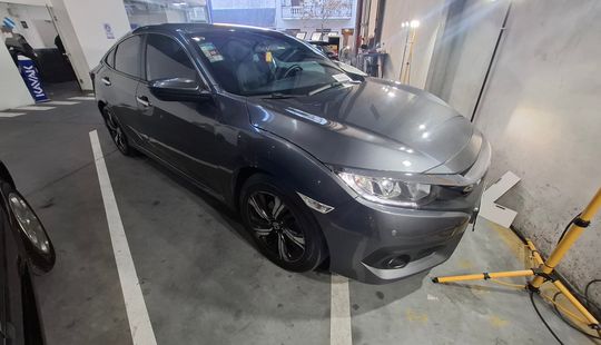 Honda • Civic