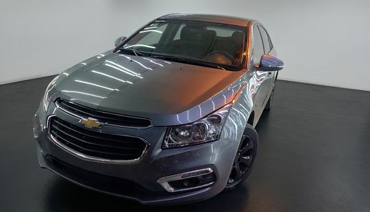 Chevrolet • Cruze