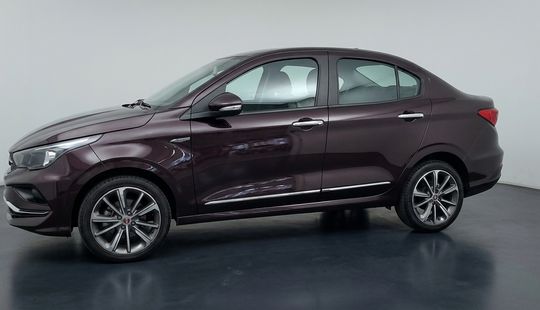 Fiat • Cronos