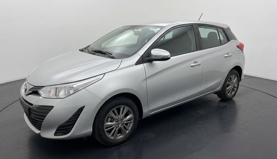 Toyota • Yaris