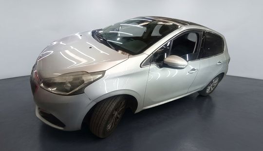 Peugeot • 208