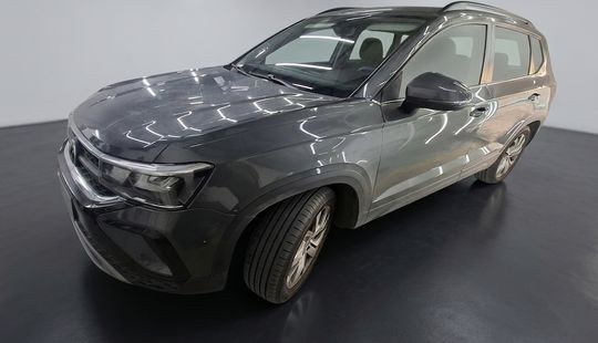 Volkswagen • Taos