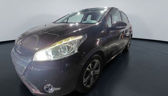 Peugeot • 208