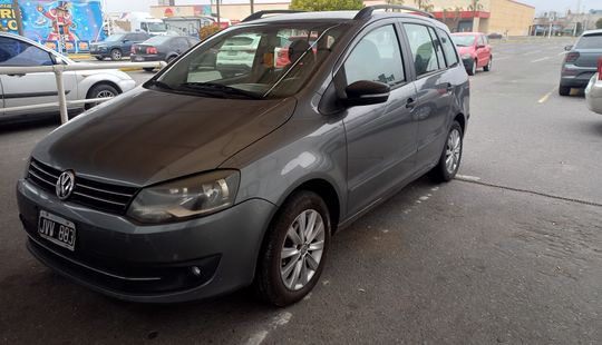 Volkswagen • Suran
