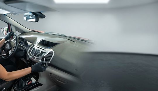 Toyota • Etios