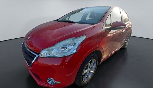 Peugeot • 208
