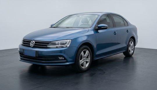Volkswagen • Vento