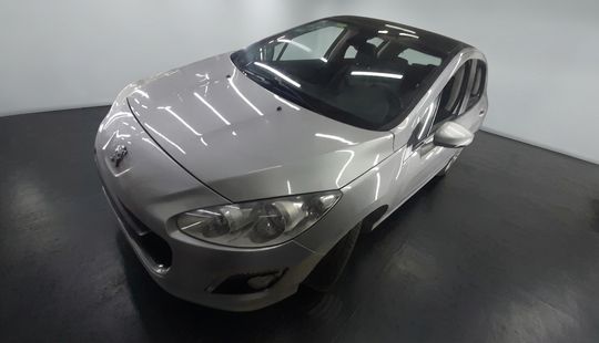 Peugeot • 308