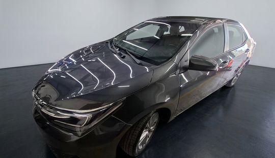 Toyota • Corolla