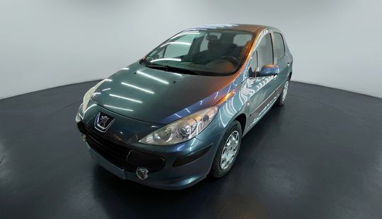 Peugeot • 307