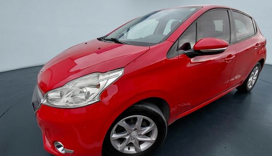 Peugeot • 208