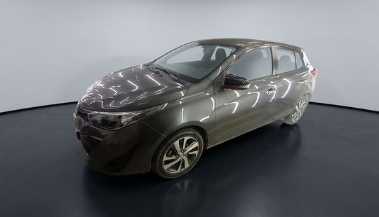 Toyota • Yaris
