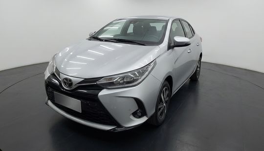 Toyota • Yaris