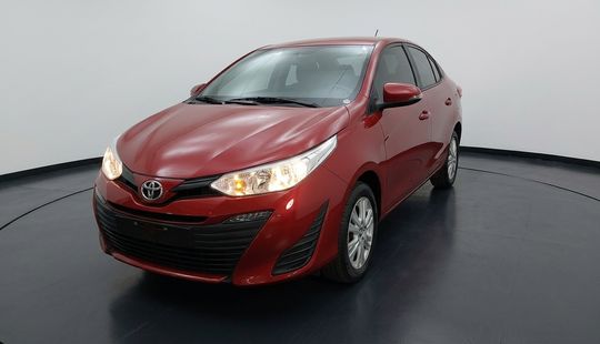 Toyota • Yaris
