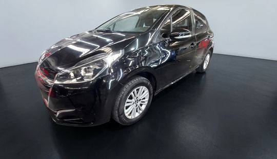 Peugeot • 208